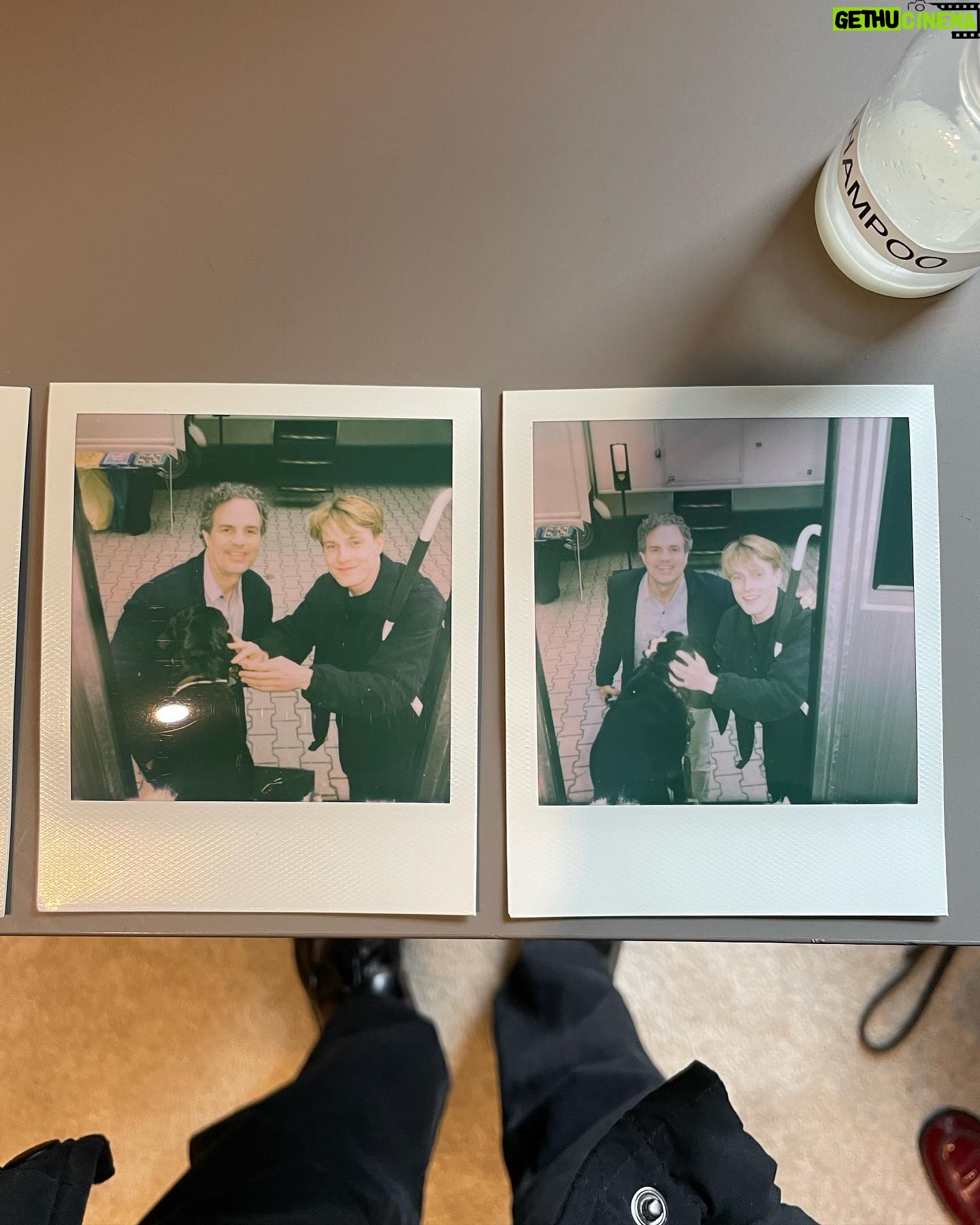 Louis Hofmann - 207.5K Likes - All The Light We Cannot See is now streaming on @netflix . I truly had the best time filming this with an incredible bunch of humans. Big love.