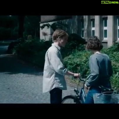 Louis Hofmann - 108.9K Likes - PRÉLUDE von Sabrina Sarabi ab dem 29.8 im Kino || @livlisa.fries @nussi_zabrino #ursinalardi #saskiarosendahl
