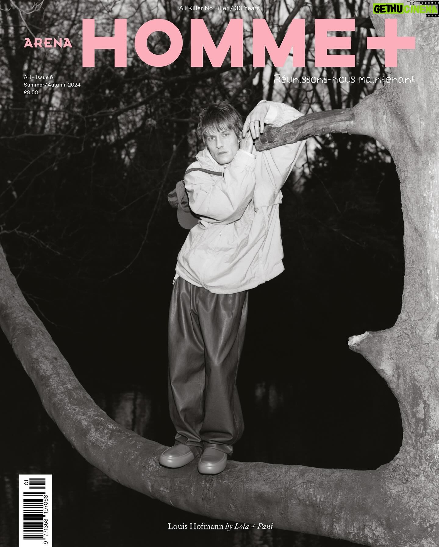 Louis Hofmann - 94.2K Likes - Arena Homme magazine cover
@thehommeplusmag
@lola.pani
@ganio
@solidhomme
@kim_rance
@kristinaralphandrews
@ryancahill7