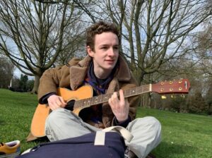 Louis Hynes Instagram - Hey man, can you play wonderwall?