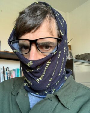 Louis Theroux Instagram - This is called a “neck gaiter” and also a snood. Tom at Passenger Bikes (“A to B without the Q”) gave it to me. It allows me to go partially or fully incognito when I so choose. There is also a “cravat” option. I love it. #snoods