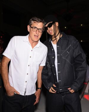 Louis Theroux Instagram - Thank you @skepta and @mainslondon for a first look at your beautiful collection. That was my first ever fashion show and I loved it. Thanks also to @cathcartheritage for sending me the jeans I was wearing 🙏