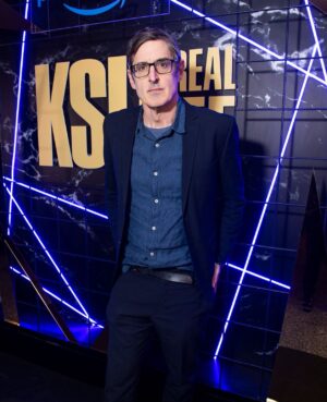 Louis Theroux Instagram - This happened last night - the premiere of KSI In Real Life, which I am proud to be one of the executive producers of. I can’t quite believe how yellow my teeth look though. @mindhousetv @ksi @primevideo