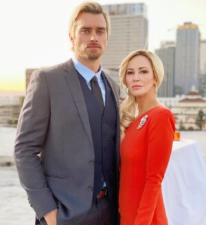 Louise Linton Instagram - So excited to announce my new movie! “Out of Hand”, a psychological thriller with @piersonfode & @thebillybaldwin Working with the brilliant director @brian_skiba 
 A big thank you to our producers @ojanmissaghi & @iamdavidwachs Click link in bio to read @thewrap press release 🎬