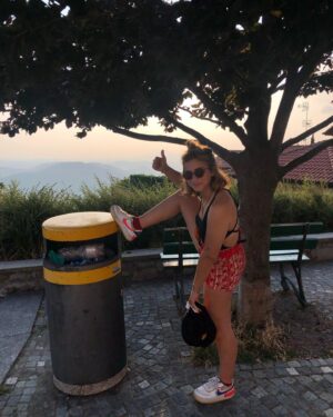 Louise Malek Instagram - Souplesse et burrata