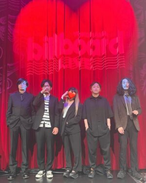 Lovely Summer-chan Instagram - 昨日はBillboard横浜さんでのワンマンありがとうございました✴︎
楽しかったー！！！！！！お客さんとの距離近くて全部歌ってる口元とか見れて最高だった
お客さん愛してる