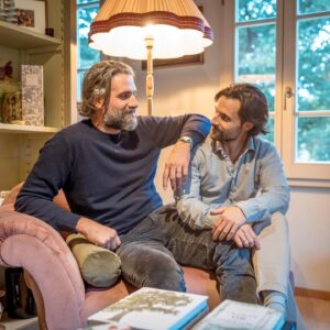 Luca Calvani Instagram - All’alleato più fidato, 
al mio compagno coraggioso in ogni avventura, 
al coautore della nostra storia. 
al viaggio emozionante di scoperte condivise
ai sogni che ci attendono e quelli che non abbiamo ancora sognato, 
e quelli infranti che ricostruiamo assieme ogni giorno.
al mondo che immagineremo, 
Alla nostra avventura infinita! 🚀💫❤️
@alefrenk 
@legusciane 
🙏🏼 @intheblinkofamirror