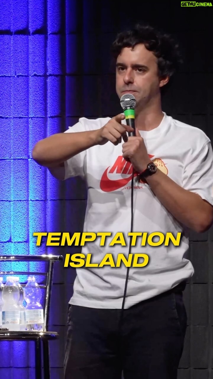 Luca Ravenna - 26.2K Likes - Il programma più violento del mondo Temptation Island
Quella con Armando ĆØ lāunica coppia che guarderei
RS (pezzi che non sono entrati nello spettacolo)