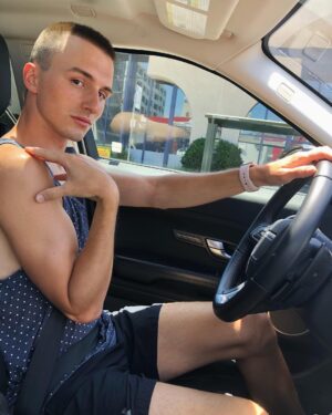 Lucas Cruikshank Instagram - wig snatched, flew, and burned