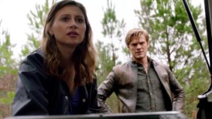 Lucas Till Instagram - Tonight’s episode of Mac features @iamaly and snakes. In no particular order. I had so much fun making this one. Check it out at 8PM tonightah! On @macgyvercbs