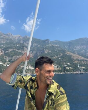 Lucas Velasco Instagram - Italia mia ❤️quanto sei bella 🇮🇹.

Mis favoritas son la 4 y la 5 sin duda alguna 🤣