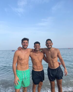 Lucas Velasco Instagram - Despido este 2023 con muchas ganas. Hubo momentos buenos y momentos muy duros pero todo es aprendizaje. Unas de las cosas que quiero proponerme para este nuevo año es vivir el momento, El aquí y ahora . Gracias a todos esas personas que estuvieron siempre. Chau 2023 ( no vuelvas más jajaja)