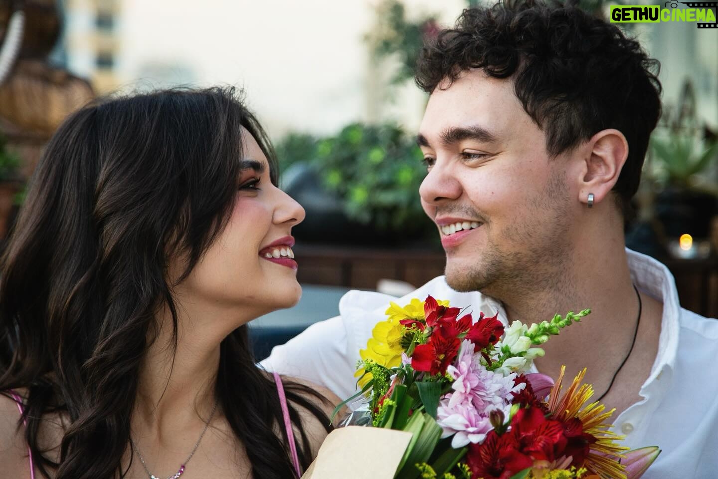 Luccas Papp - 3 Likes - Feliz dia dos namorados, meu amor! E dos noivos também… hahaha ☺️💕 Você é um sonho do qual eu nunca quero acordar.
.
.
.
📸 @erikalmeida