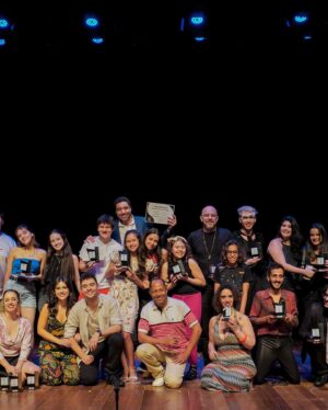 Luccas Papp Instagram - Resumo do meu 2023! Um ano de plantio e muitas surpresas! Obrigado por estarem comigo.
Que o próximo seja de colheita 🎭🍀💍