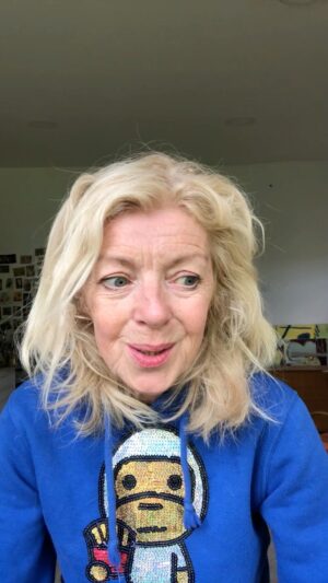 Luce Mouchel Instagram - So Lulu, épisode no 23.
Aujourd’hui, Lulu vous parle entre amis…