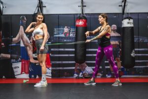 Lucia Krajčovič Instagram - MILUJEM byť TRÉNERKOU…UCTIEVAM každú jednu trénerku, ktorá motivuje ďalšie ženy k športu, pohybu a tréningu…ZBOŽŇUJEM naše LADIES THAIBOX…UŽÍVAM SI tú energiu, ktorú si navzájom vymieňame…SOM HRDÁ, že chodíte na tréningy, aj keď to nie je vždy jednoduché…VÁŽIM SI každú jednu ženu, ktorú som kedy mohla trénovať…SOM VĎAČNÁ za vašu bojovnosť a silu…ĎAKUJEM za to všetko 💜 

PS: trénujem v BRATISLAVE v @ladiesthaibox 
v Spartakuse to bolo iba výnimočne 😉