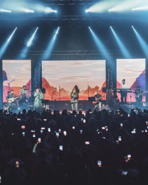 Lucky Ali Instagram - Thank you Australia and New Zealand for bringing the heat… what an unmatched energy you all had..
I would like to thank everyone for being there and for all the love we shared.. until we meet again Inshallah…

@drrnbentertainment 
@bollybeats.au
@bollyspherenz 

Drums and Percussion : @dinu_drums
Electric Guitar & Backing Vocals : @surajgulvady
Bamboo Flute & Backing Vocals : @iamtalkingbamboo
Acoustic Guitar & Backing Vocals : @subashpradhan1
Bass Guitar & Backing Vocals :
@raghuraman_ramasubramanian
Keyboard, Percussion & Backing Vocals :
@bharathkumar
FOH : @joshinitin
Lights : @naveen_deshpand3 
Visual : @wolvesvisuals | @aarondmello03 
Management : @farmhouse.music
