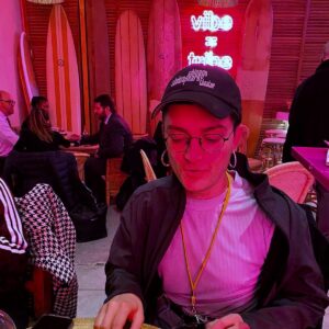 Lucy Moss Instagram - look at that sassy little lanyard... & also the thing around toby’s neck WEEEEYYYYYYYYYYYY i haven’t socialised in so long please