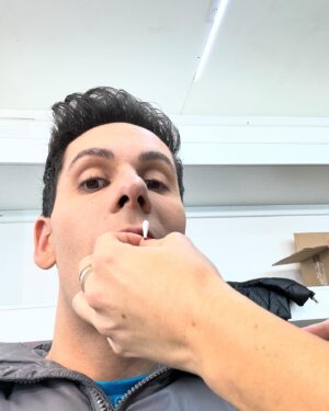 Luigi Calagna Instagram - Questa settimana è stata SUPER! 🚀 Stiamo lavorando al nuovo film e al tour 🎥🎤