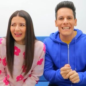 Luigi Calagna Instagram - Questa settimana è stata SUPER! 🚀 Stiamo lavorando al nuovo film e al tour 🎥🎤