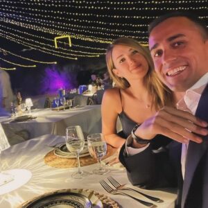 Luigi Di Maio Instagram - A te che sei e sarai una mamma straordinaria, grazie per questa vita insieme. 
Buona festa della mamma ❤️