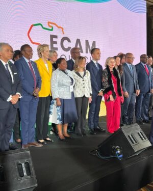 Luigi Di Maio Instagram - Ieri sono stato invitato a prendere parte a Roma all’evento della Fondazione ECAM, a margine del Summit Italia - Africa organizzato dal Governo italiano. 

Tanti capi di Stato e di Governo hanno discusso delle prospettive di sviluppo e crescita tra continente Europeo, Africano e Medio Oriente oltre che alle prospettive di pace e stabilità. 

Ringrazio l’amico @kamelghribi_official per l’invito.