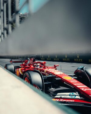 Luigi Di Maio Instagram - E Charles Leclerc vince il Gran Premio di Monaco! L’Inno di Mameli risuona ancora una volta per la vittoria della rossa 🇮🇹 
Sempre e comunque FORZA FERRARI 🏎️
