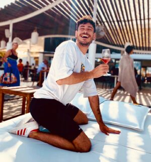 Luis Cepeda Instagram - Este cañonazo se ubica en @hrhbeachclubibiza