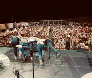 Luis Cepeda Instagram - Ayer me lo pasé como un enano en @lasnochesdelmalecon ... mil gracias Murcia por el cariño.
📷@sergiomerka
