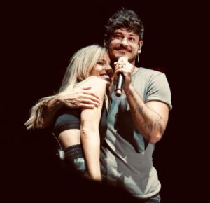 Luis Cepeda Instagram - Los sueños se cumplen, pero cuando se cumplen tan bien acompañado, valen el doble. Gracias @starlitefestival y gracias @sandrastarlite por confiar en nosotros. Fuimos niños y lo seguiremos siendo. 
@miriamrmusic_ ... te quiero mucho.