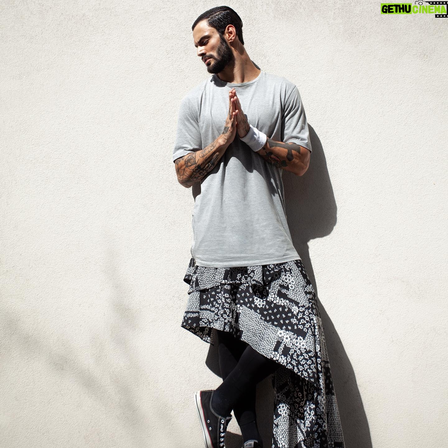 Luis Coppini - 1.8K Likes - Muito feliz com o resultado da #29 revista @revmensch um editorial incrível.❤️