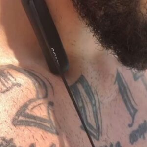 Luis Coppini Instagram - Obrigado @sonybrasil por me Mandar esse Fone irado!!! Gostei muito do meu presente e para você que esta procurando um fone para comprar, vai de @sonybrasil , se liga como ele e versatil, otimo para treinar da uma olhada no video ai, o fone muito bom e confortavel!!