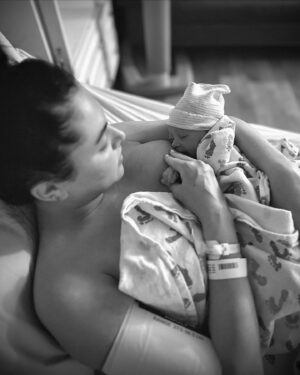 Luis Ernesto Franco Instagram - Wowwww! Nunca había sentido tanto amor, miedo, fe, alegría, gozo, agradecimiento, con la primer mirada de alguien. Que mezcla de emociones!!.

Welcome to this world Leo. 

Mama & Papa will do the best to love you, protect and nurture you. 
You are a blessing and already mucho loved!

Thank you @roza.franco for being that warrior and the best mom that Leo could have!
Te amo, and admire you more than ever!
