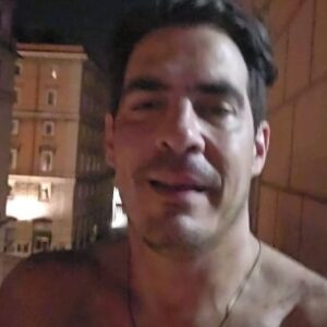 Luis Gerónimo Abreu Instagram - Quedan pocos días para las funciones .... ya empieza la adrenalina ...los nervios ... 
NOS VEMOS EN MADRID 30 JULIO
en el PEQUEÑO TEATRO DE LA GRAN VIA 
BARCELONA TEATRO EIXAMPLE 
en mi biografía están los DOS link para comprar las entradas.
@fabricadecomedia 
@claudialagatta