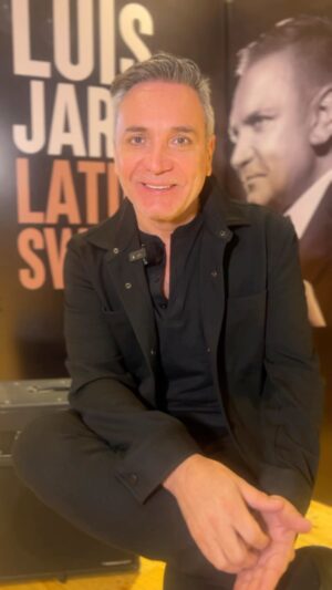 Luis Jara Instagram - Estás palabras sinceras están dedicadas de todo corazón.  Un abrazo grande para todos y todas. @sonymusicchile @bizarrolivecl @humbertogaticamusic @rodrigovidelam @niko.ruizo @rodgarman #latinswing