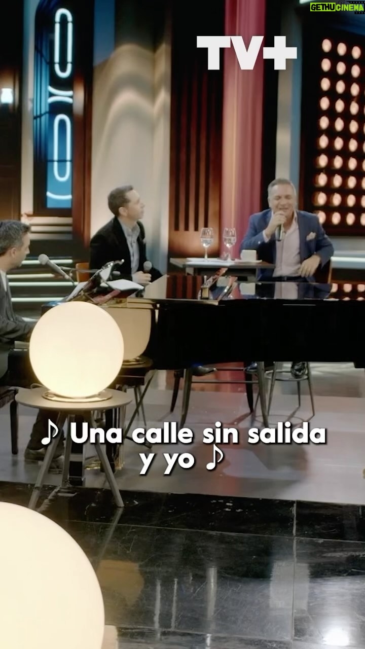 Luis Jara - 4K Likes - Que todo fluya y nada influya 😂🫶🏻 Karol, queremos ser como tu 💙👏🏻
¡Esta noche! Karol Lucero abrirá su corazón en Al Piano con Lucho: Su historia familiar, su vida actual y sus ganas de volver a la televisión. ¡No te lo puedes perder! desde las 23:30 hrs. solo por TVMÁS.