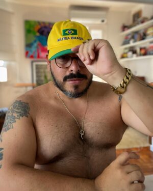 Luís Lobianco Instagram - É o Brasil do Brasil do Brasil do......