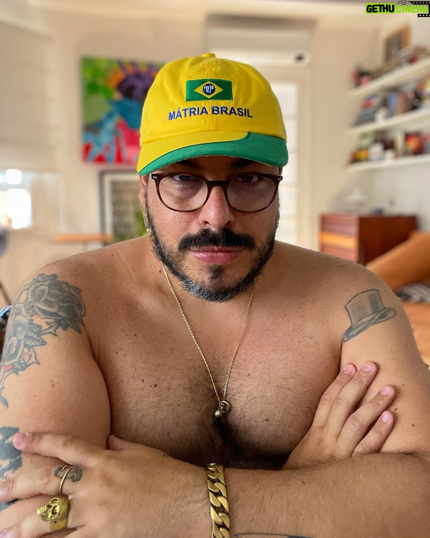 Luís Lobianco - 12.3K Likes - É o Brasil do Brasil do Brasil do......