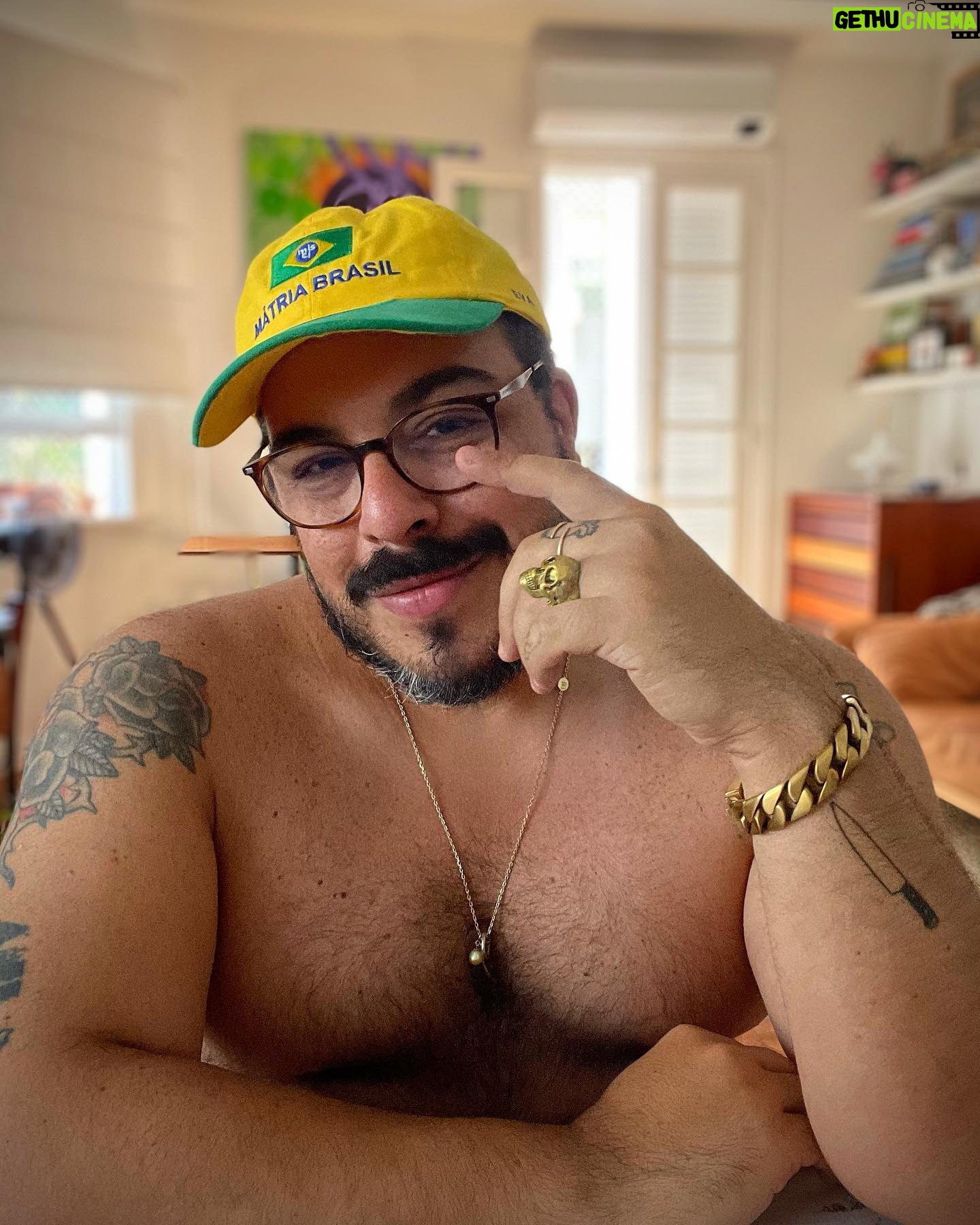 Luís Lobianco - 12.3K Likes - É o Brasil do Brasil do Brasil do......