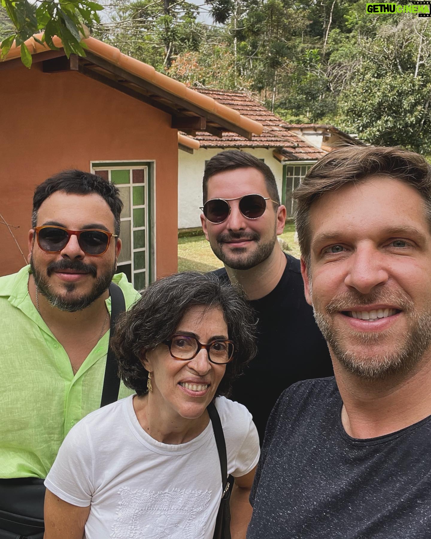 Luís Lobianco - 2.1K Likes - O melhor lugar do mundo é aqui e agora. "There's No Place Like Home"
✈️ 🇧🇷