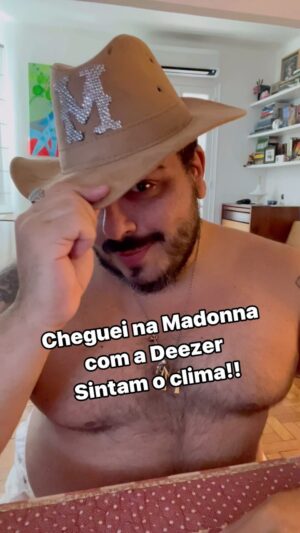 Luís Lobianco Instagram - Colado na grade do show da @madonna - obrigado por esse momento @deezerbr