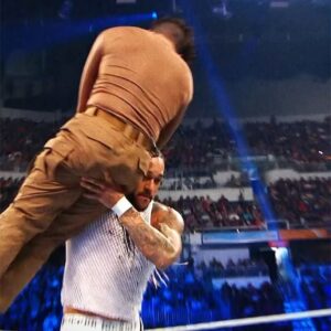 Luis Martinez Instagram - World Heavyweight Champion @archerofinfamy is here to make sure his name will LIVE FOREVER ⚖️🏹

🎵: “I Am The Lightning” by @iamdesrocs