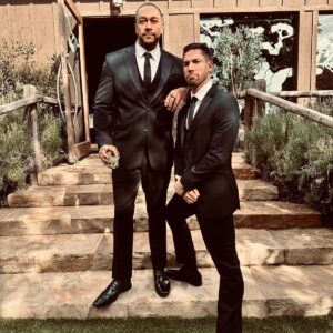 Luis Martinez Instagram - The boys! 🤘