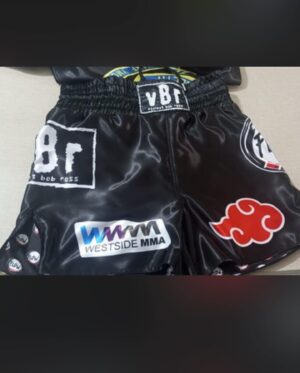 Luis Peña Instagram - I wanna thank @flow.fightwear for putting together an amazing fight kit for me for my fight October 6th for @arkansasboxingfoundation get with me for tickets! I have tables and general admission!