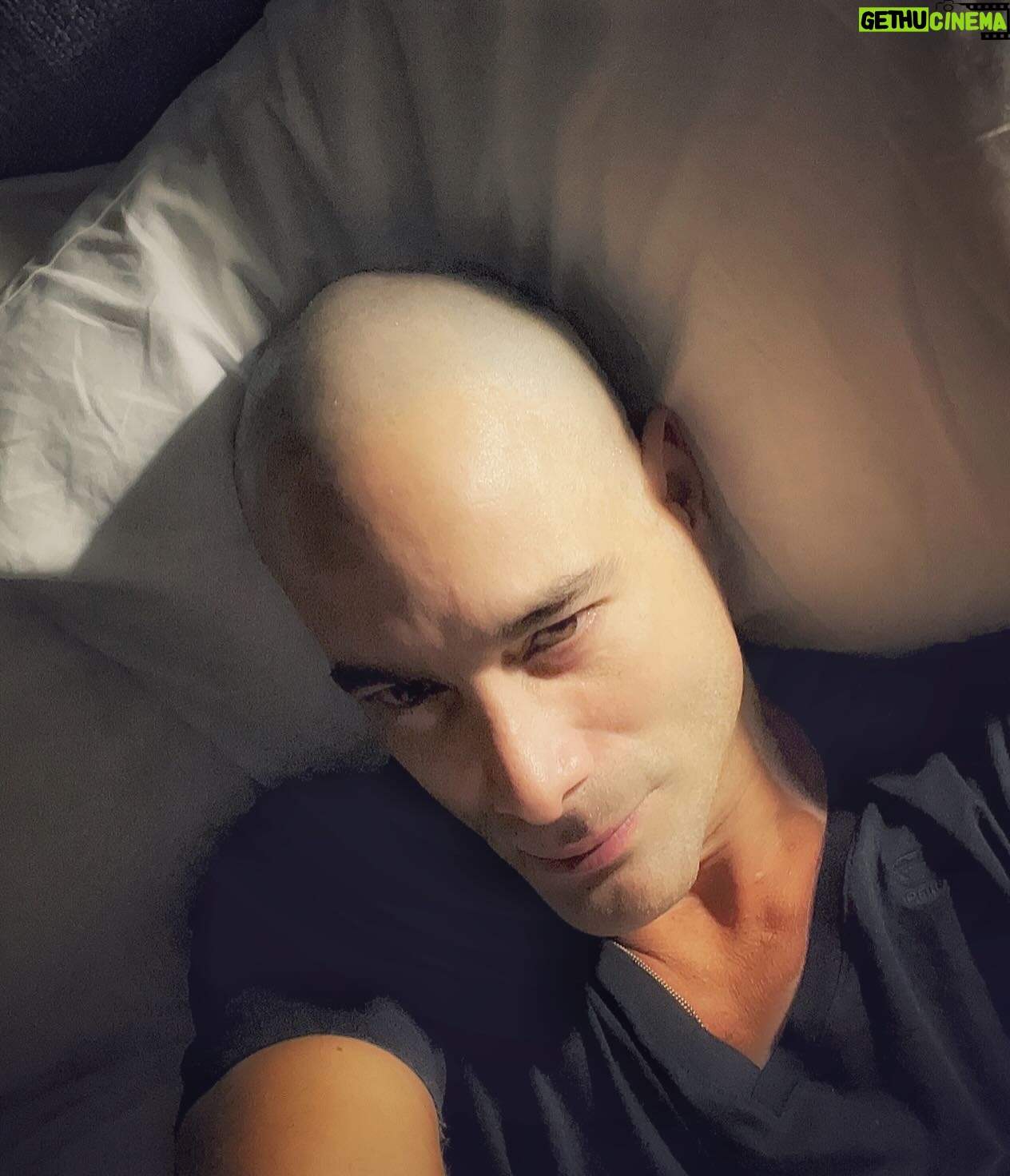 Luis Roberto Guzmán - 20.7K Likes - Nuevos retos. Nuevos procesos. Buscando un resultado sin explicación. Abierto a ser sorprendido. 3Re. Reencontrarme(te), renacer, reconocerme(te). Sin prisa pero sin pausa. Vamoh arriba, chingao’. Con tutto. Con tutti. Momento a momento. #2024