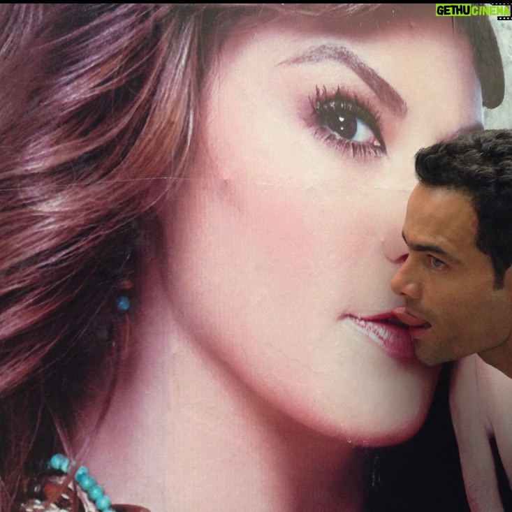 Luis Roberto Guzmán - 14.3K Likes - #tbt 2013 Disfrutando la boca y el labial de @rossananf