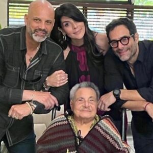 Luis Roberto Guzmán Instagram - Los 91 de la mama. La “Mama Bear”. @roberto_guzman722 @capricesdefemme #DOÑALUISA