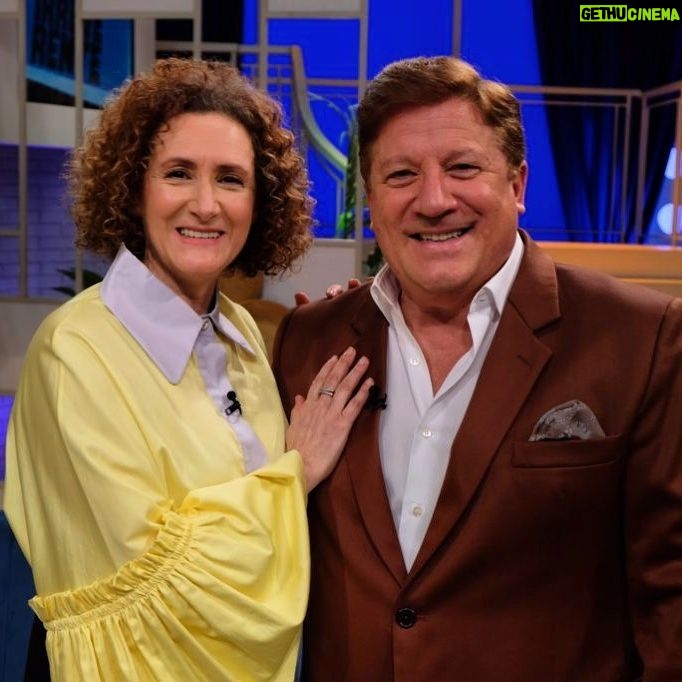 Luísa Cruz - 367 Likes - Hoje vou estar no “Cá por Casa” na RTP1, com o enorme @herman.jose.oficial a falar da “Zerlina”. Não percam 😉 E quem não vai perder a “Zerlina” no Teatro Aberto de 12 de Fevereiro a 31 de Março?
.
#luisacruz #luisacruzofficial #rtp #zerlina #joaobotelho #teatroaberto #dinoalves #hermanjose #caporcasa #alexandregoncalvesmanagement