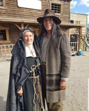 Luísa Cruz Instagram - Novamente em “Eureka” de Lisandro Alonso. Esta com o @robertalanpackard
.
@festivaldecannes #eurekafilm #lisandroalonso #cannespremiere2023 #rosafilmes @rosa_filmes #alexandregoncalvesmanagement #cinema #atrizportuguesa