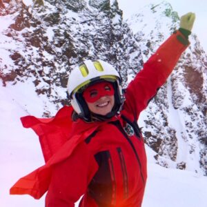 Luise Bähr Instagram - FINALE voraus! DIE BERGRETTER
heute 20h15 im ZDF @diebergretter_offiziell @ndf_film  @ralph_polinski #eswarmireinfest #startetgutinsneuejahr